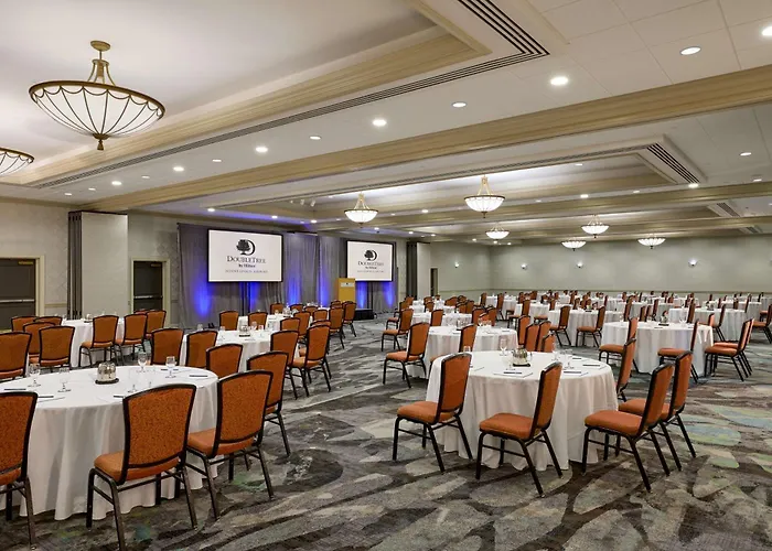 Doubletree By Hilton Minneapolis Airport, Mn 3*