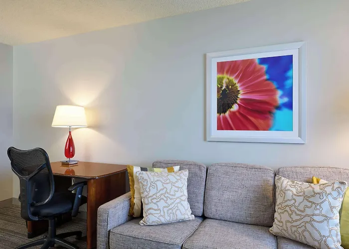Hotel Doubletree By Hilton Minneapolis Airport, Mn 3*