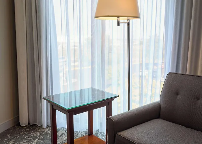 Hotel Doubletree By Hilton Minneapolis Airport, Mn 3*