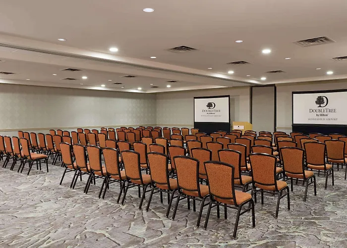 Hotel Doubletree By Hilton Minneapolis Airport, Mn 3*