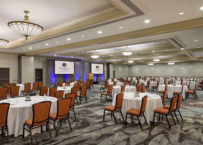 Hotel Doubletree By Hilton Minneapolis Airport, Mn